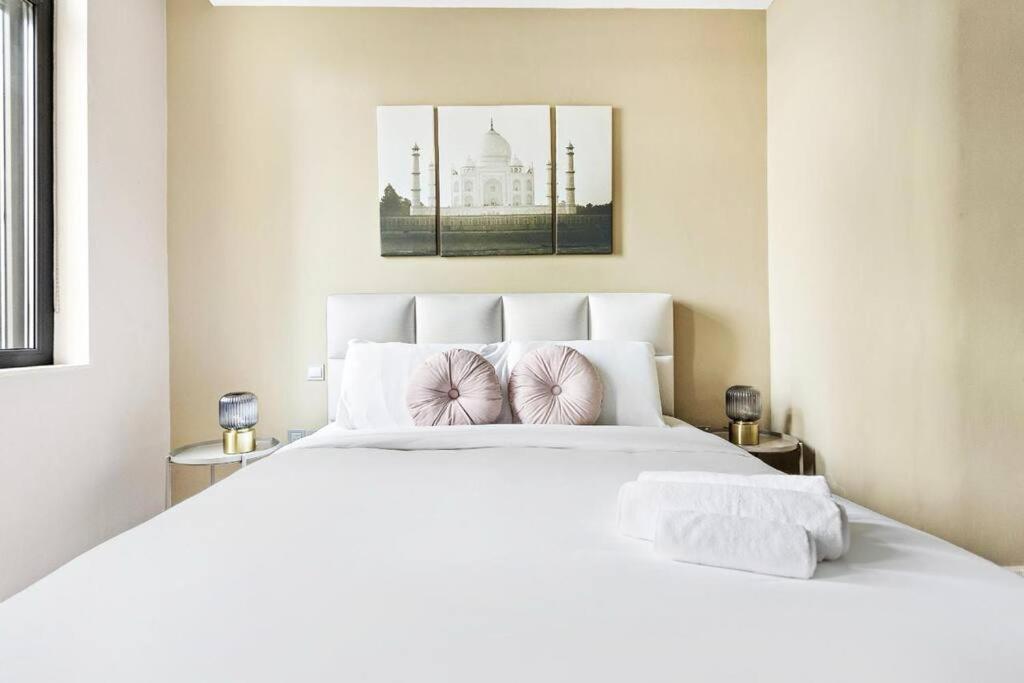 Apartment Koyo In The Heart Of Jbr Beach - 3Bdr Dubai Bagian luar foto