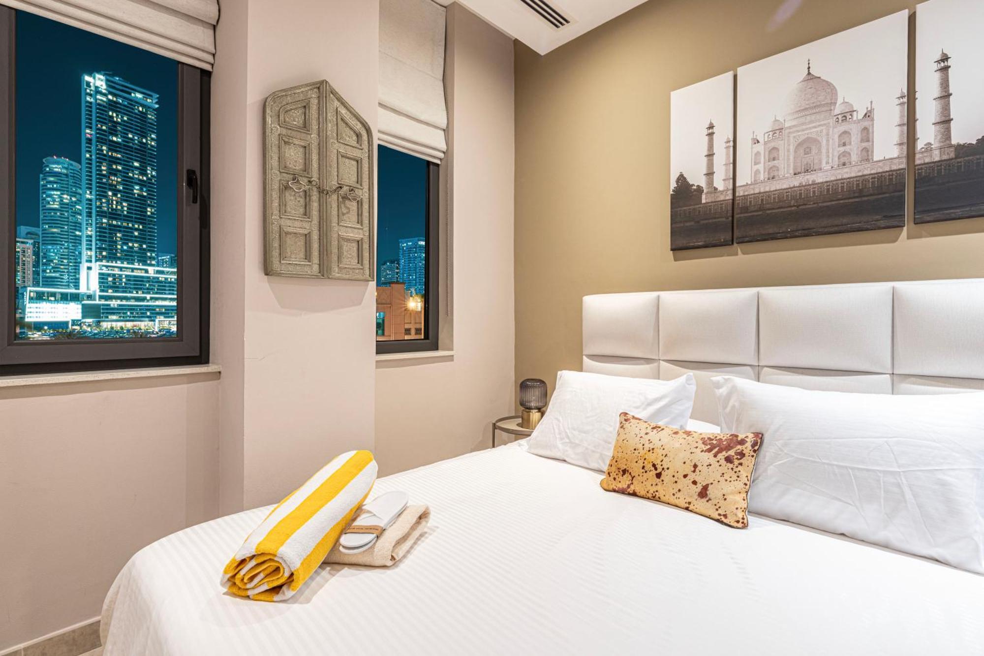 Apartment Koyo In The Heart Of Jbr Beach - 3Bdr Dubai Bagian luar foto